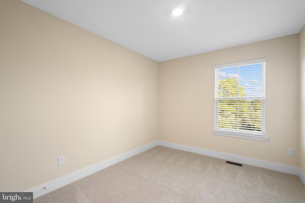 112 HOPI PLACE