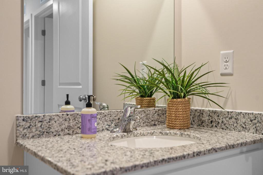 112 HOPI PLACE