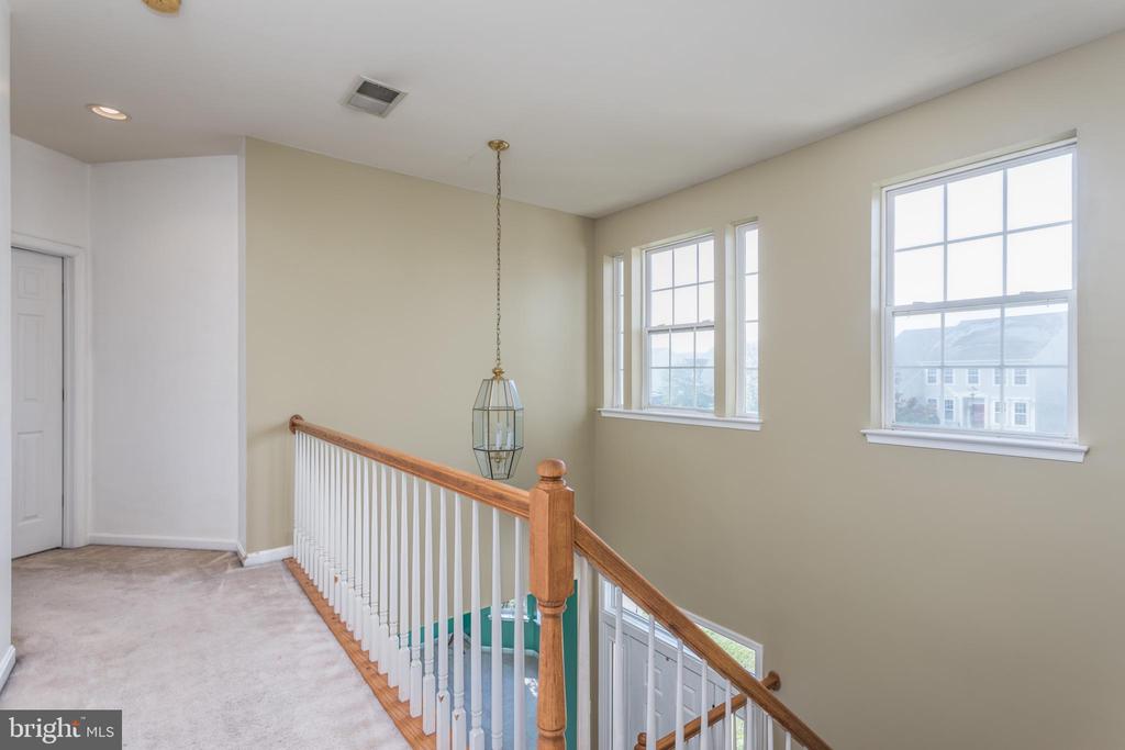 312 CHELTENHAM DRIVE