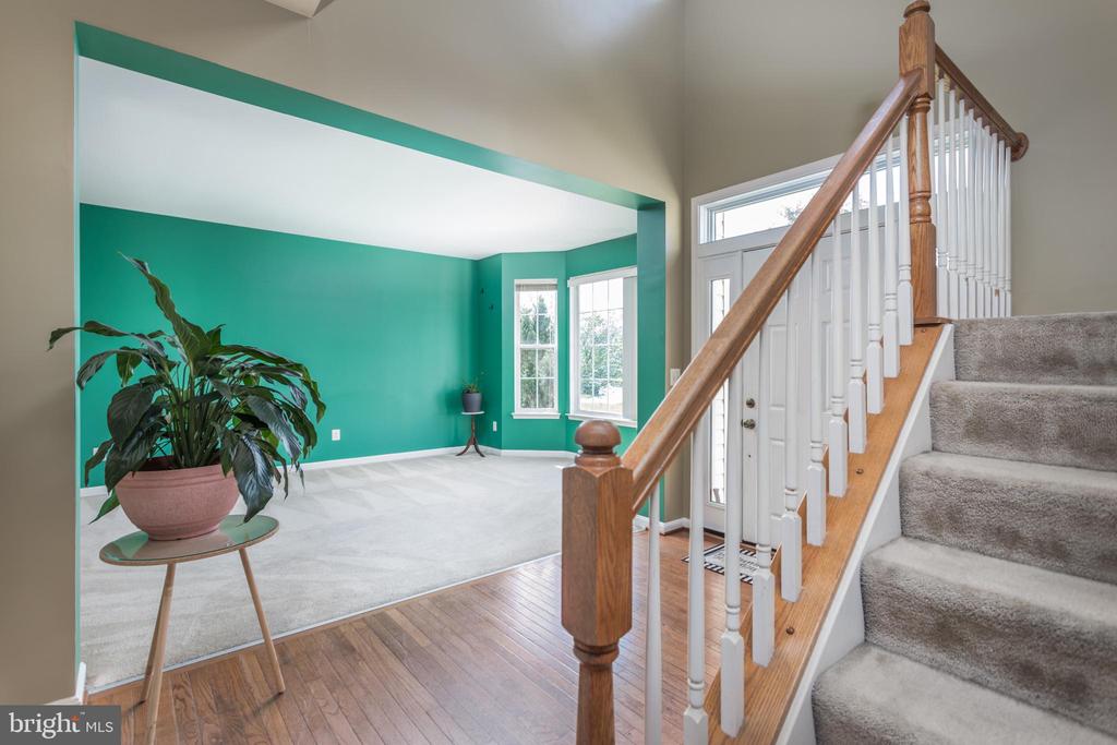 312 CHELTENHAM DRIVE