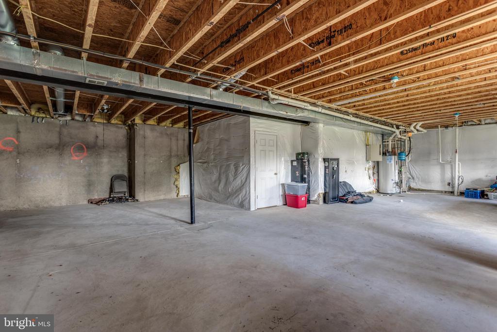 312 CHELTENHAM DRIVE