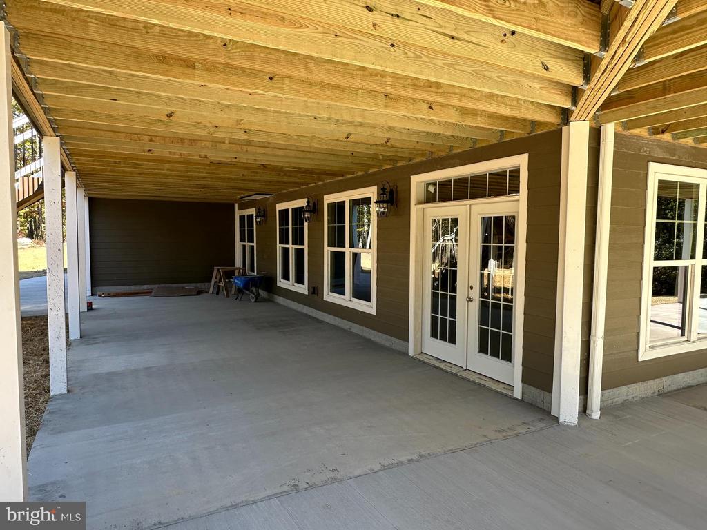 115 SPLIT RIDGE LANE