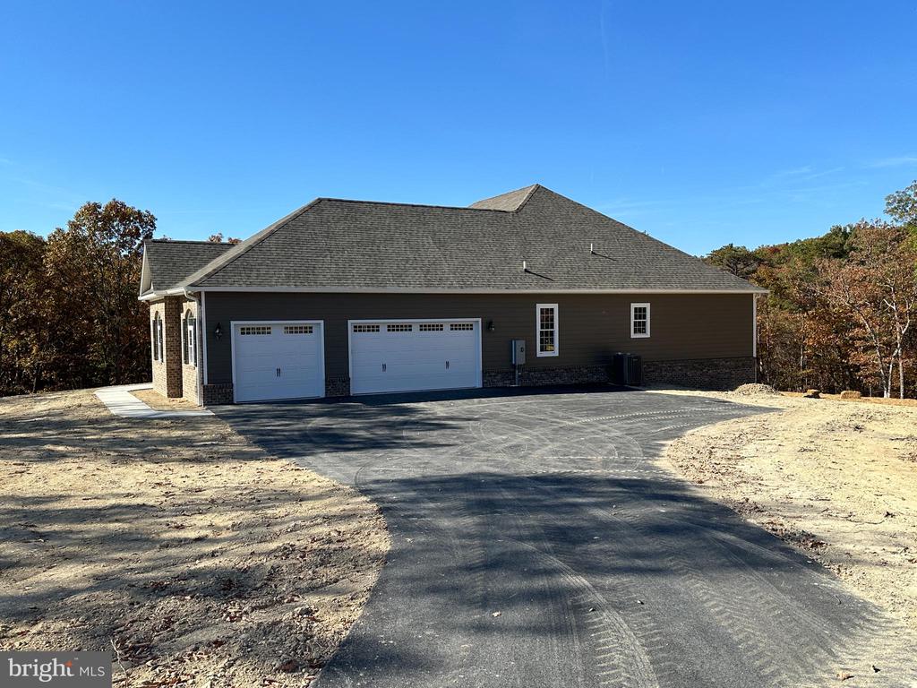 115 SPLIT RIDGE LANE