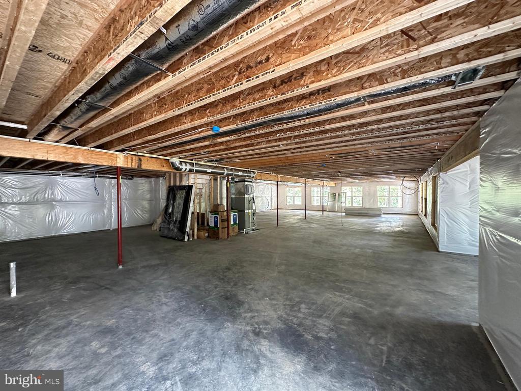 115 SPLIT RIDGE LANE