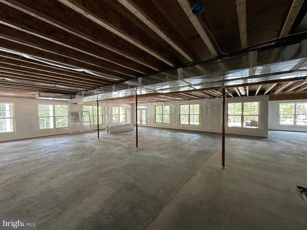 115 SPLIT RIDGE LANE