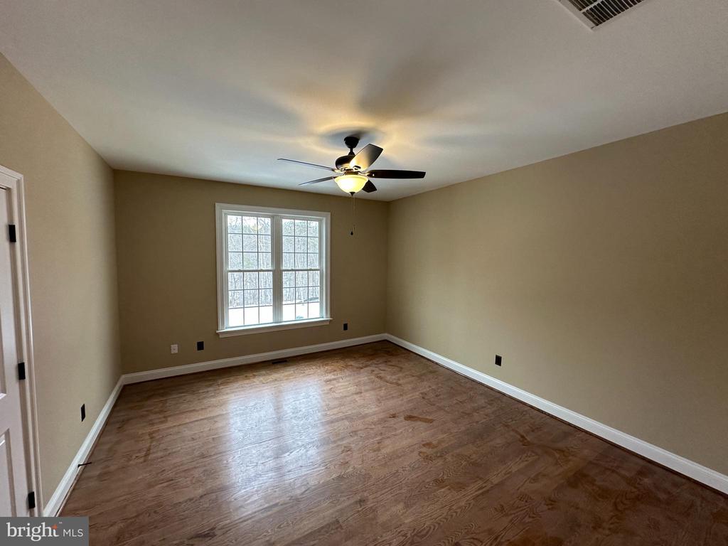 115 SPLIT RIDGE LANE