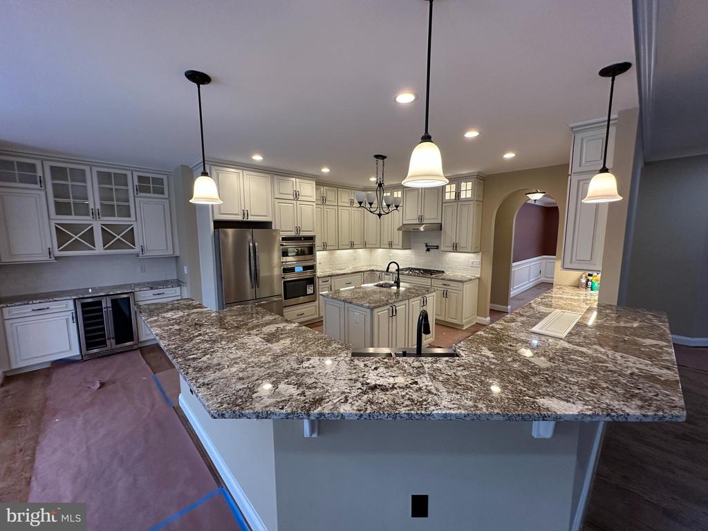 115 SPLIT RIDGE LANE