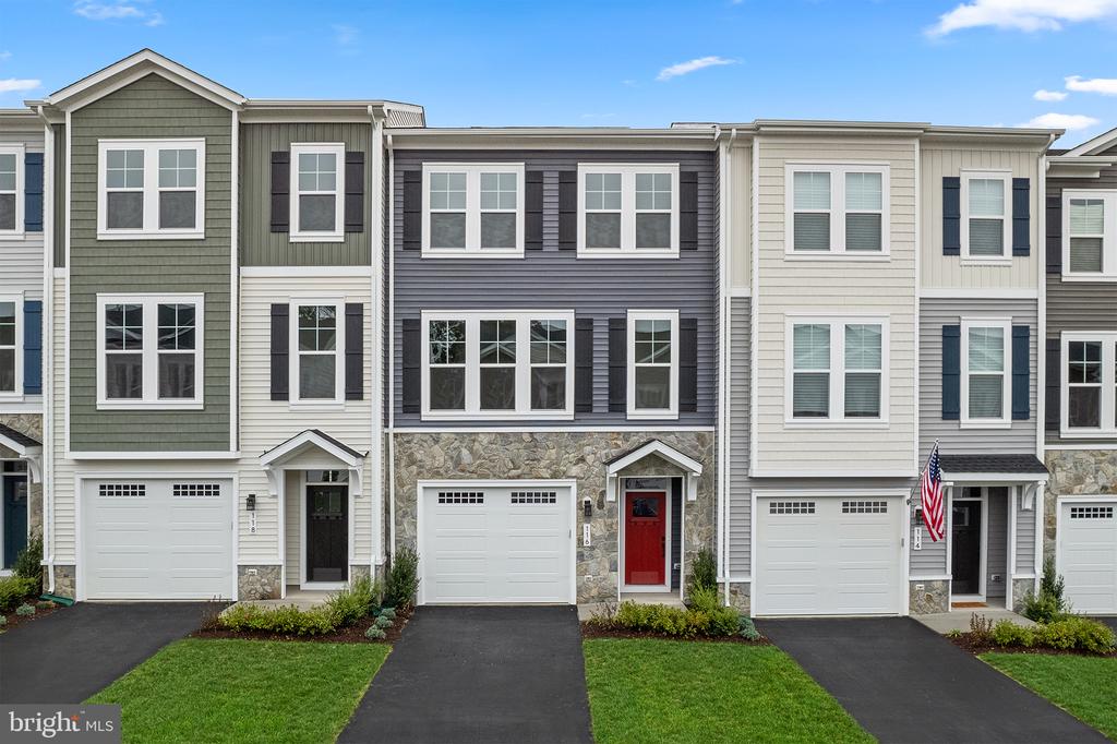 129 CHECKERSPOT WAY