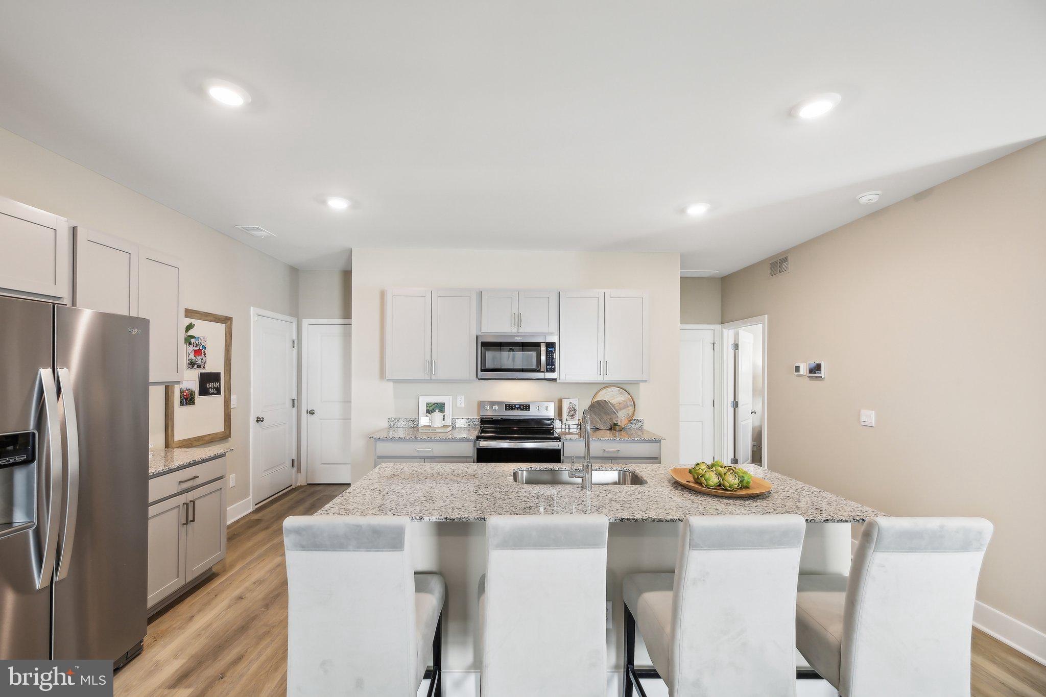 128 MANASQUAN WAY