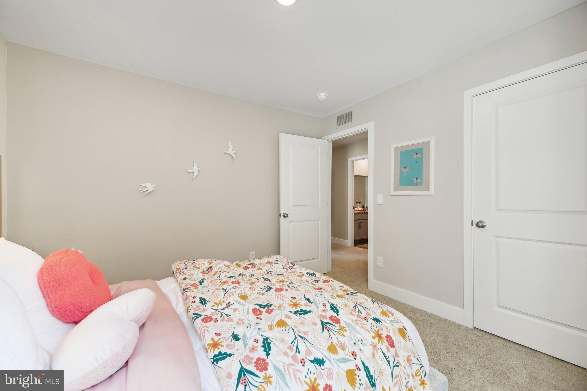 128 MANASQUAN WAY