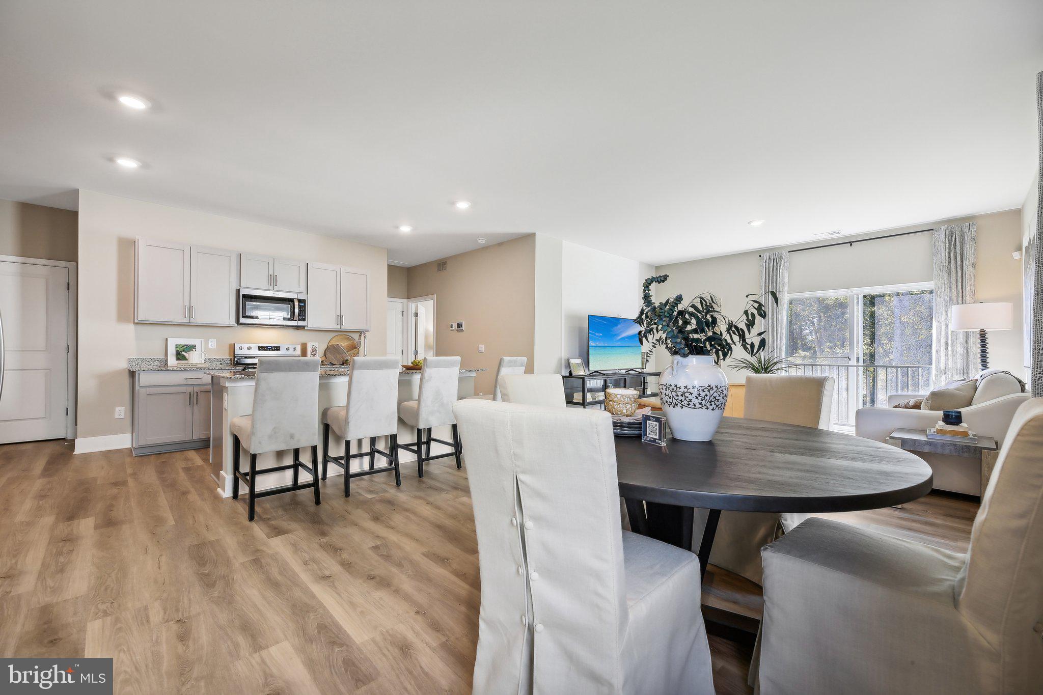 128 MANASQUAN WAY