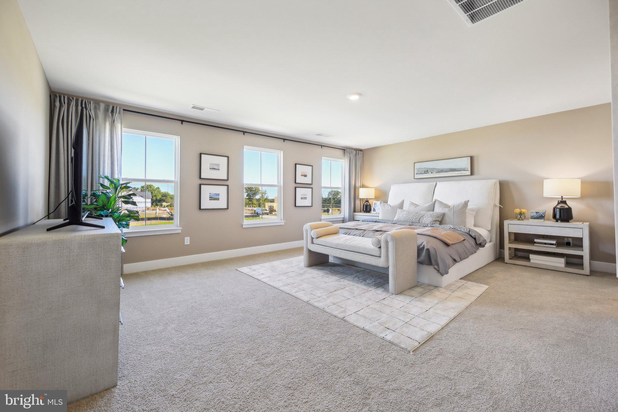 128 MANASQUAN WAY