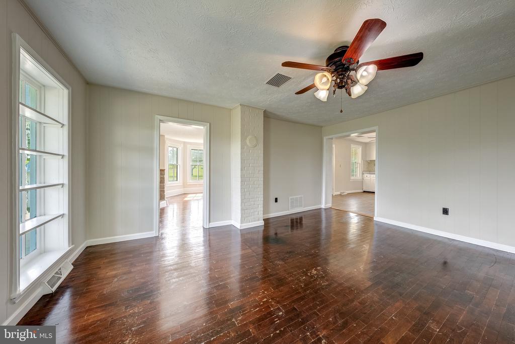1571 SALEM CHURCH ROAD