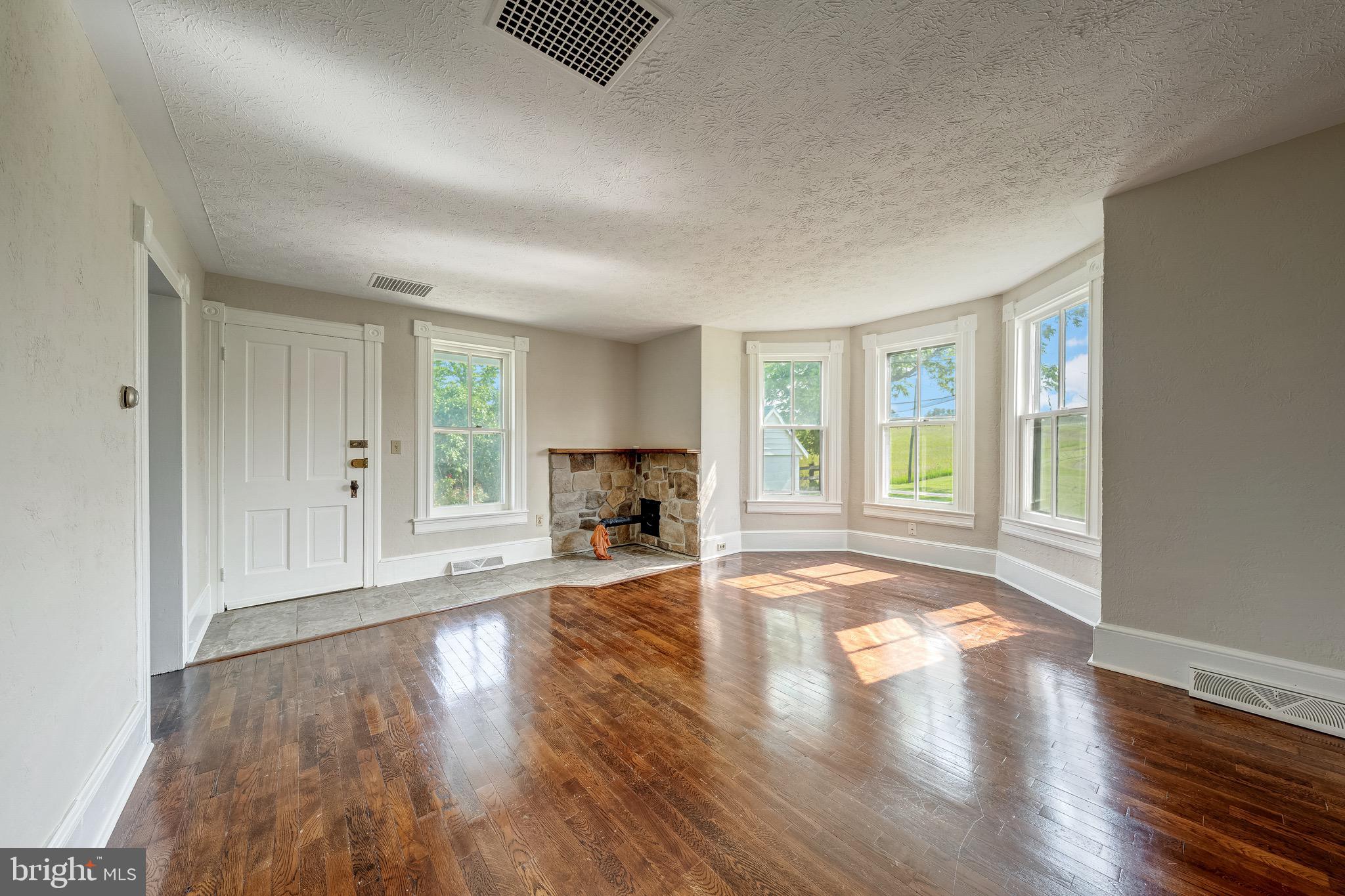 1571 SALEM CHURCH ROAD