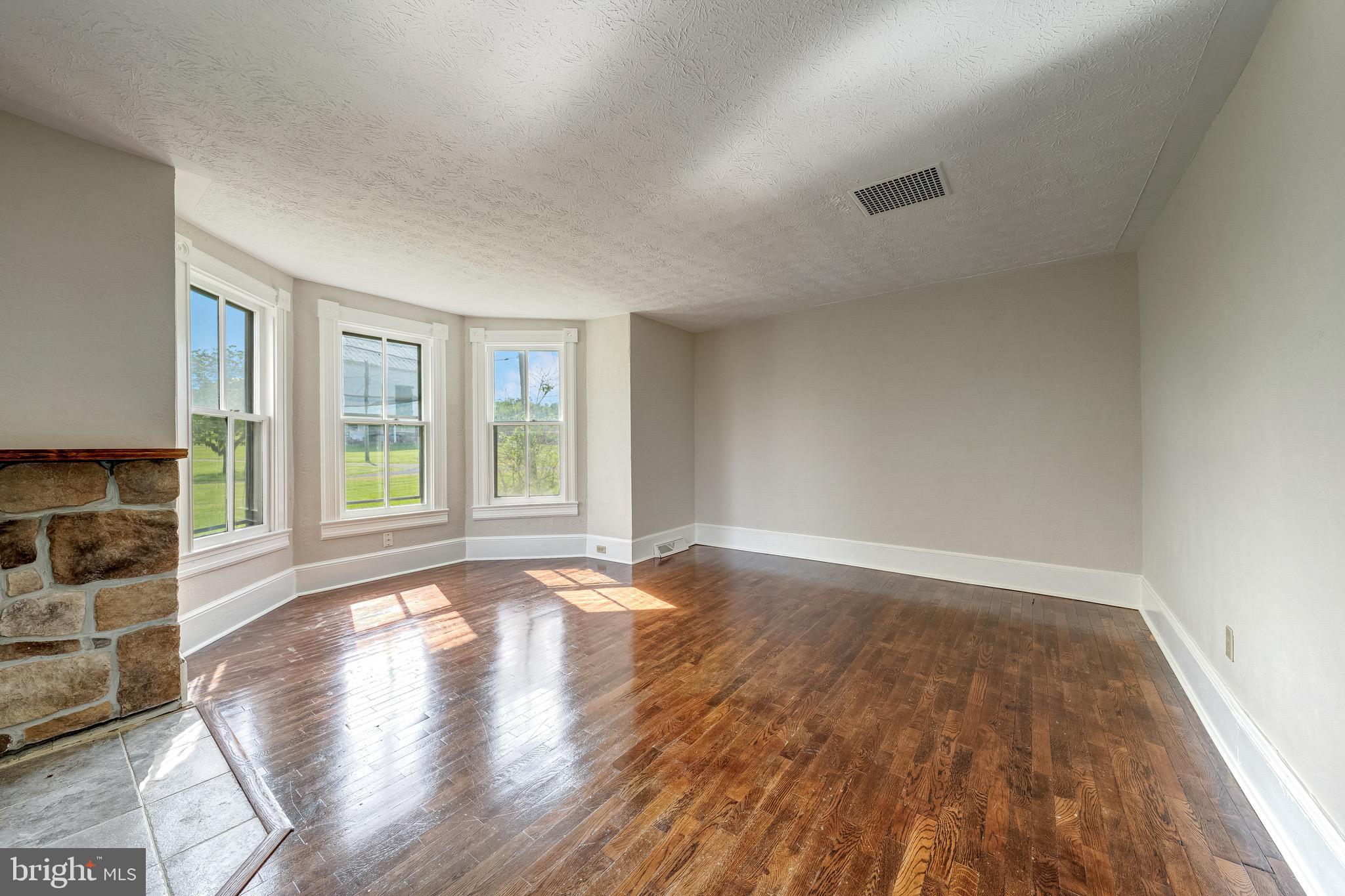 1571 SALEM CHURCH ROAD