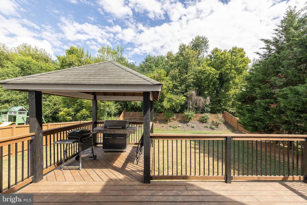 420 WESTSIDE STATION DRIVE