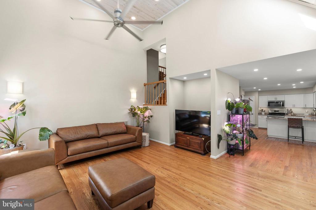 420 WESTSIDE STATION DRIVE