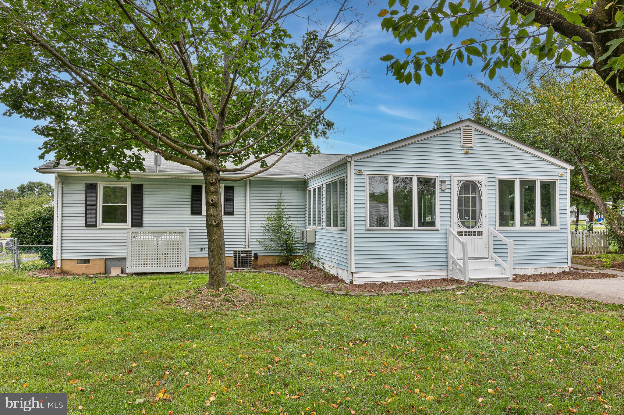 238 HACKBERRY DRIVE