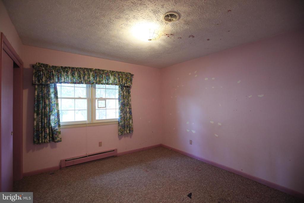 121 HARMON PLACE