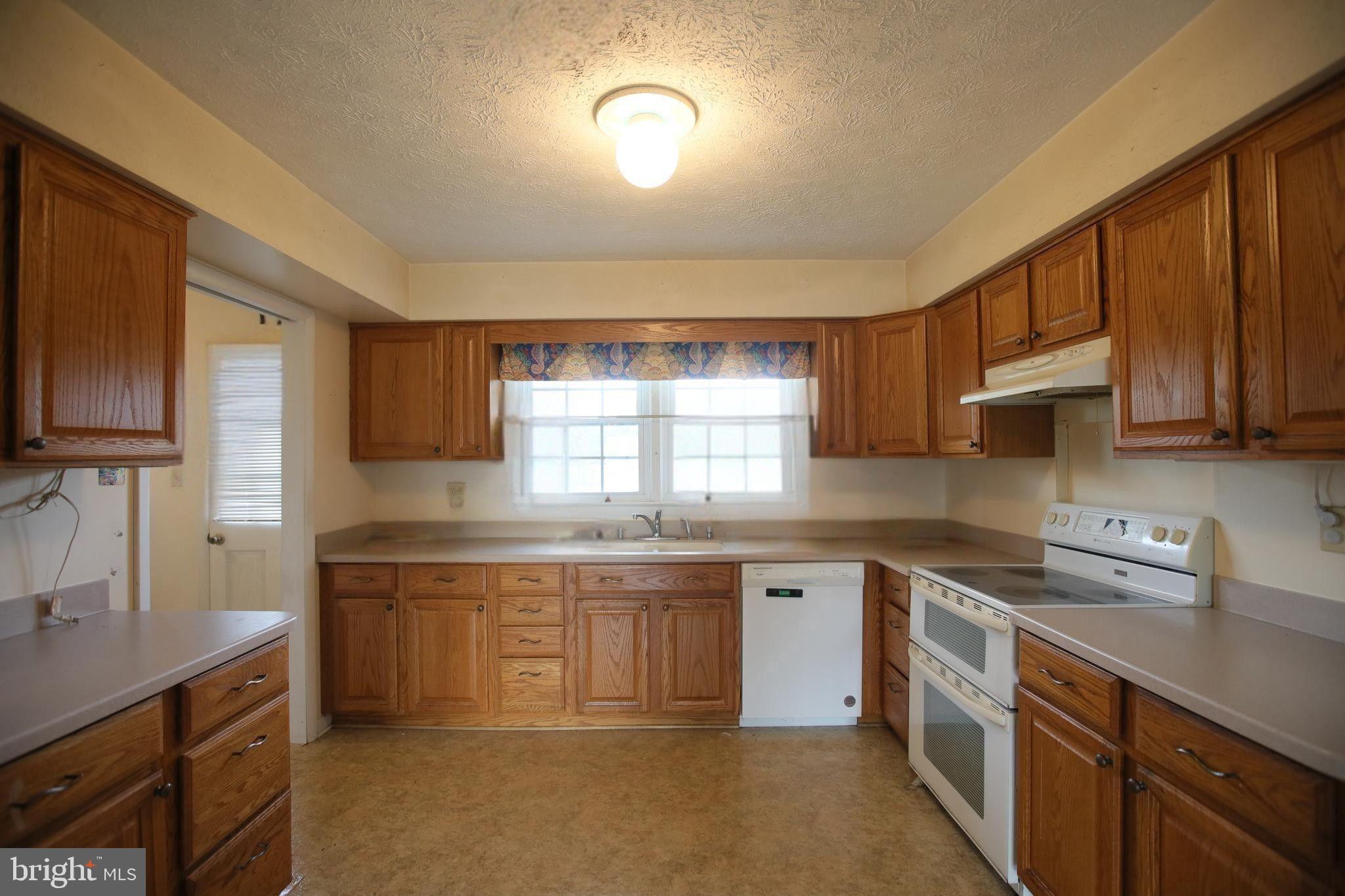121 HARMON PLACE
