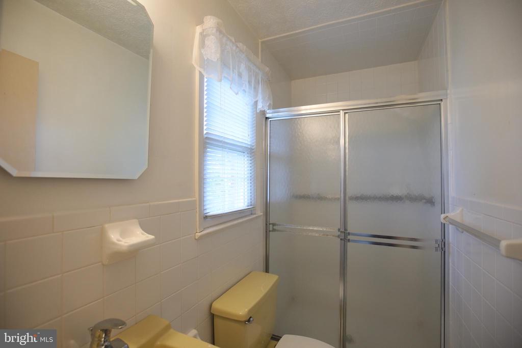 121 HARMON PLACE