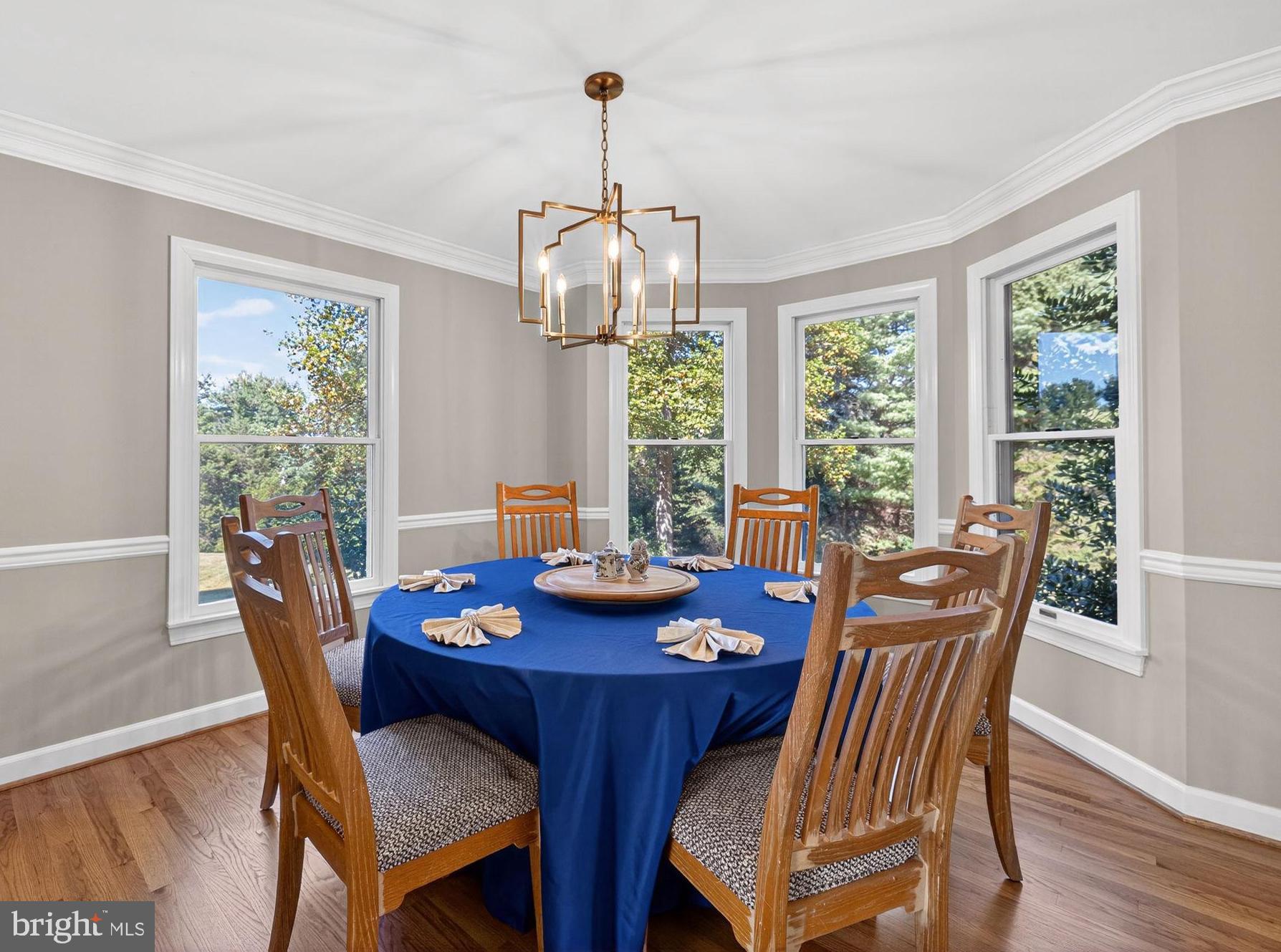 505 GLENDOBBIN ROAD