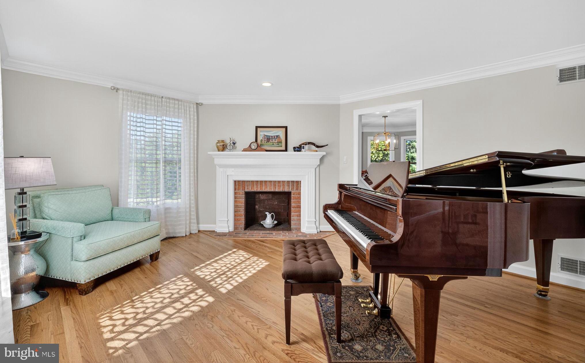 505 GLENDOBBIN ROAD