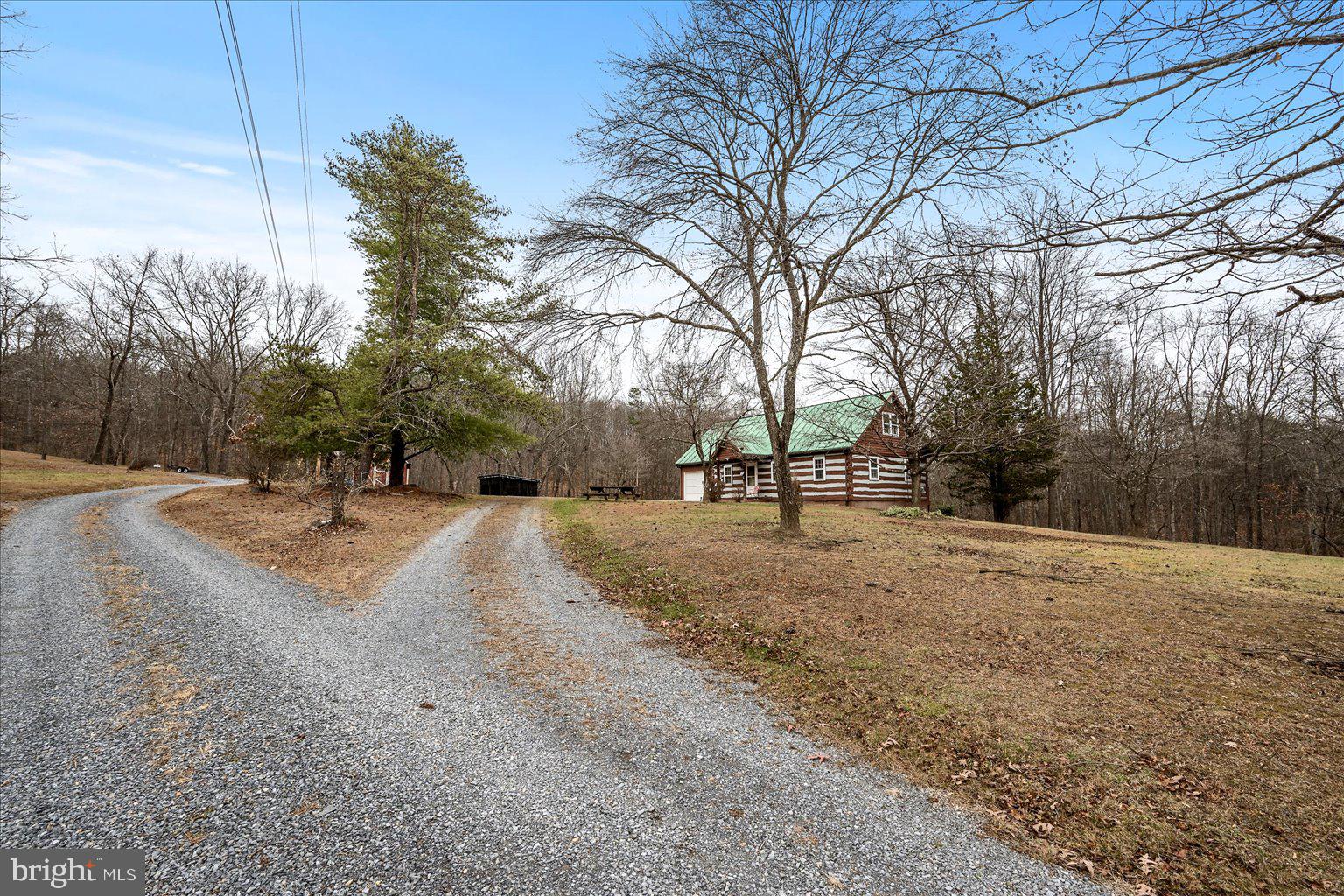 186 PINE CONE DRIVE
