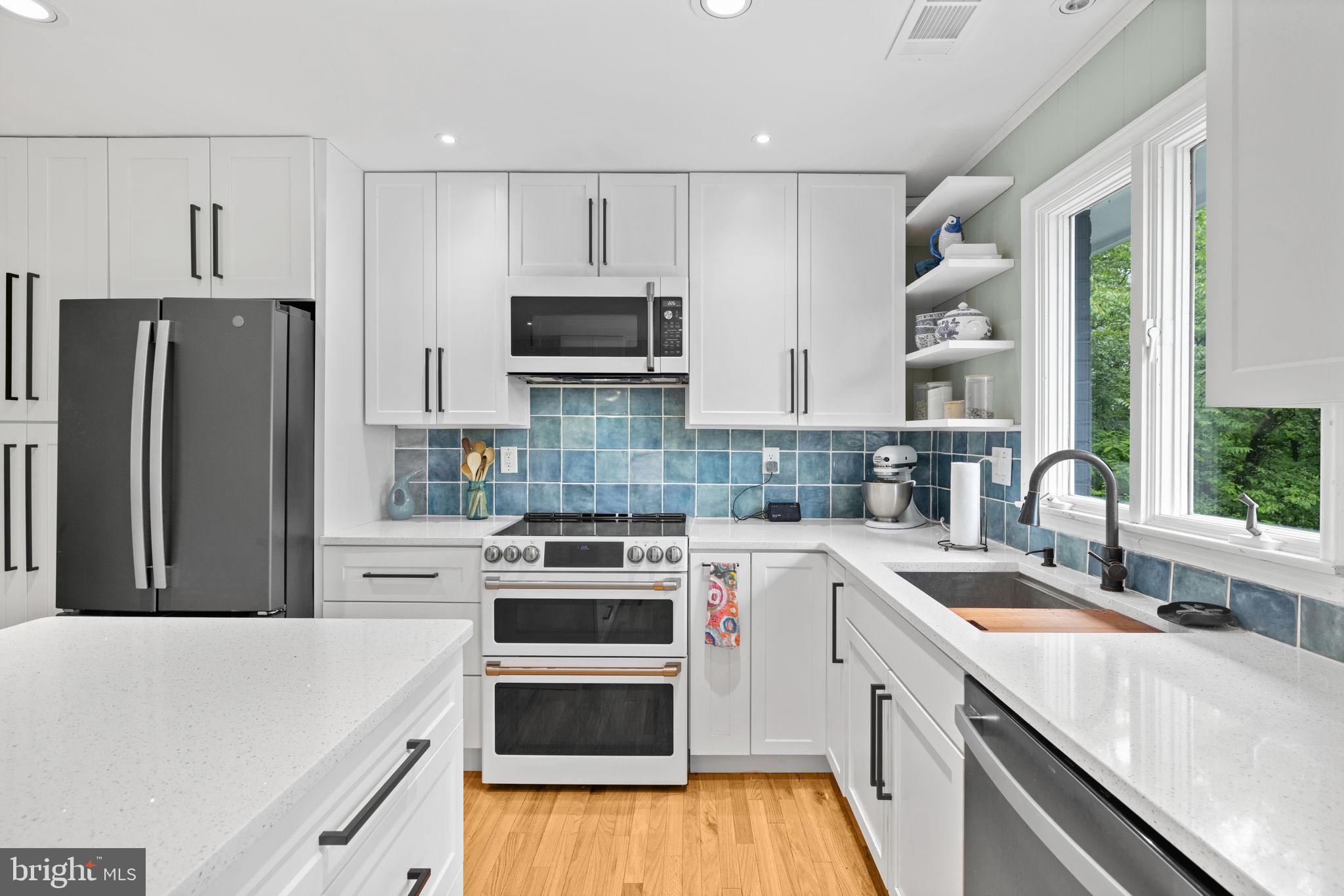 121 CHEROKEE TRAIL