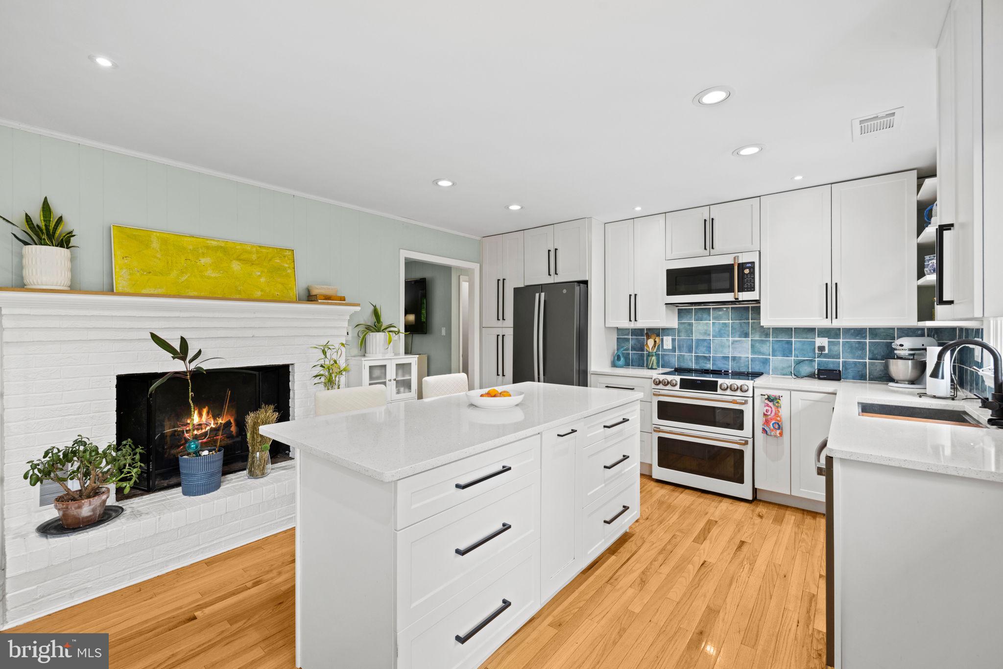 121 CHEROKEE TRAIL