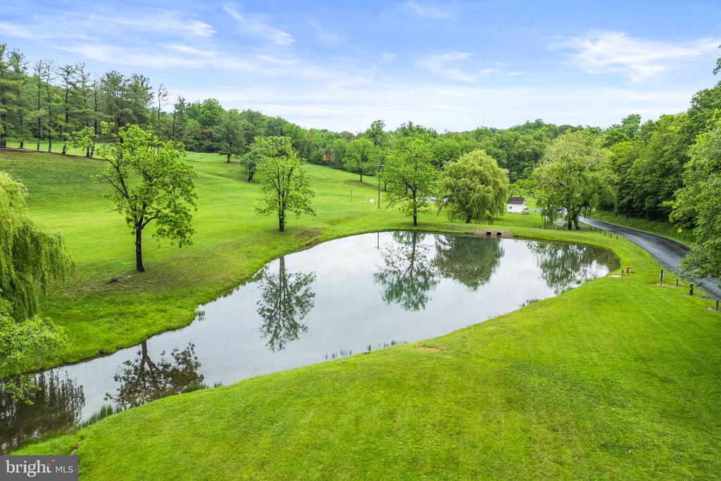 121 CHEROKEE TRAIL