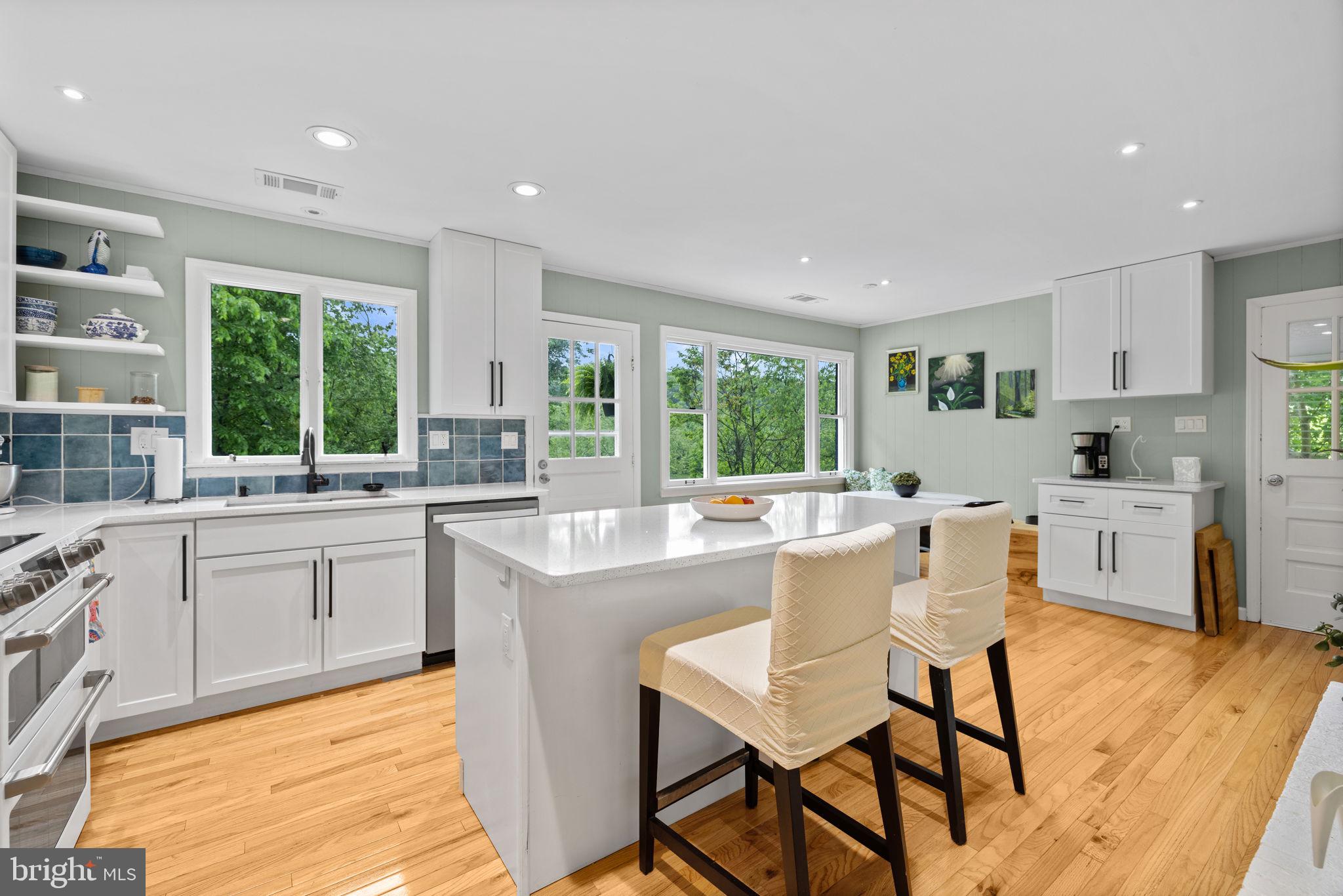121 CHEROKEE TRAIL