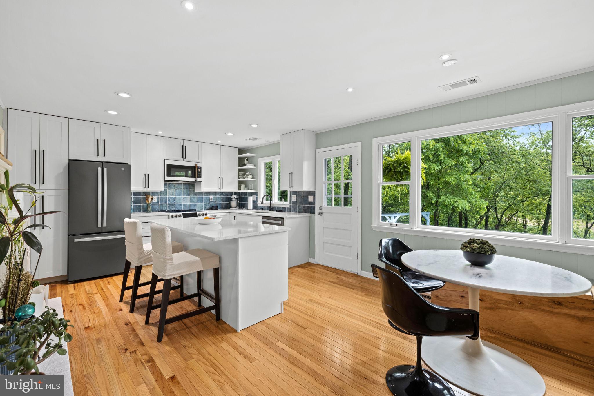 121 CHEROKEE TRAIL