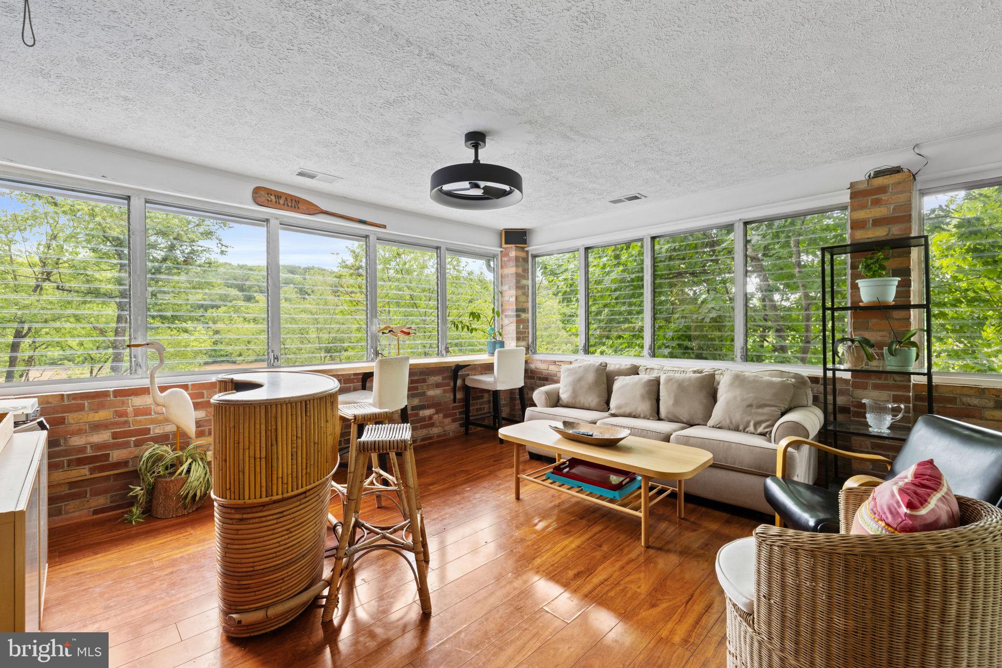 121 CHEROKEE TRAIL