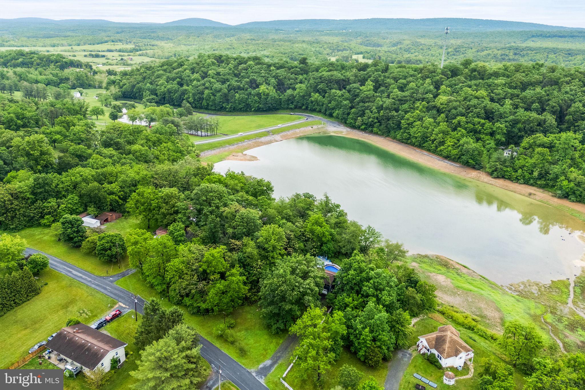 121 CHEROKEE TRAIL