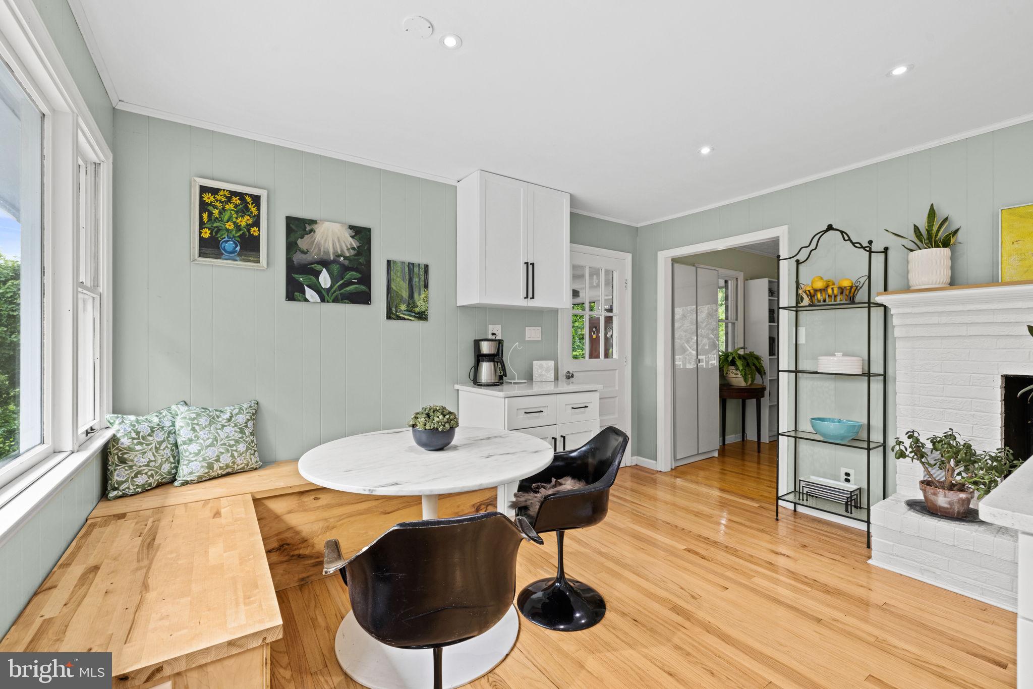121 CHEROKEE TRAIL