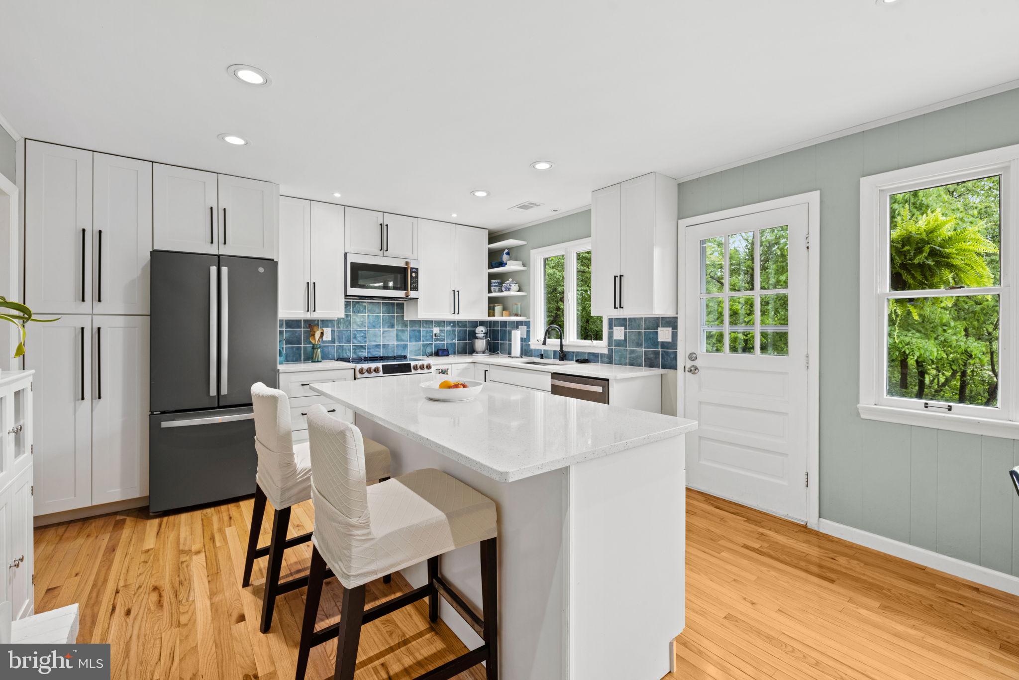 121 CHEROKEE TRAIL