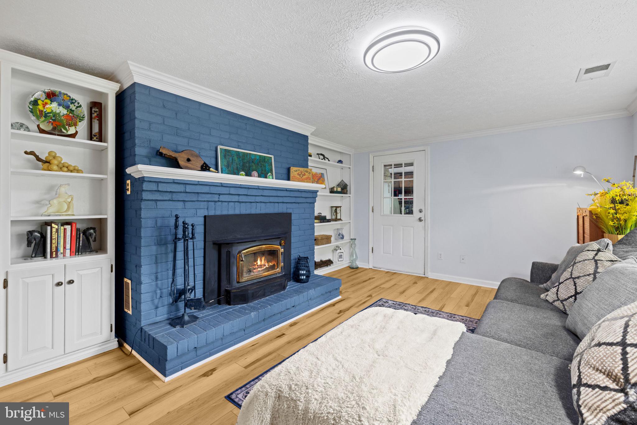 121 CHEROKEE TRAIL