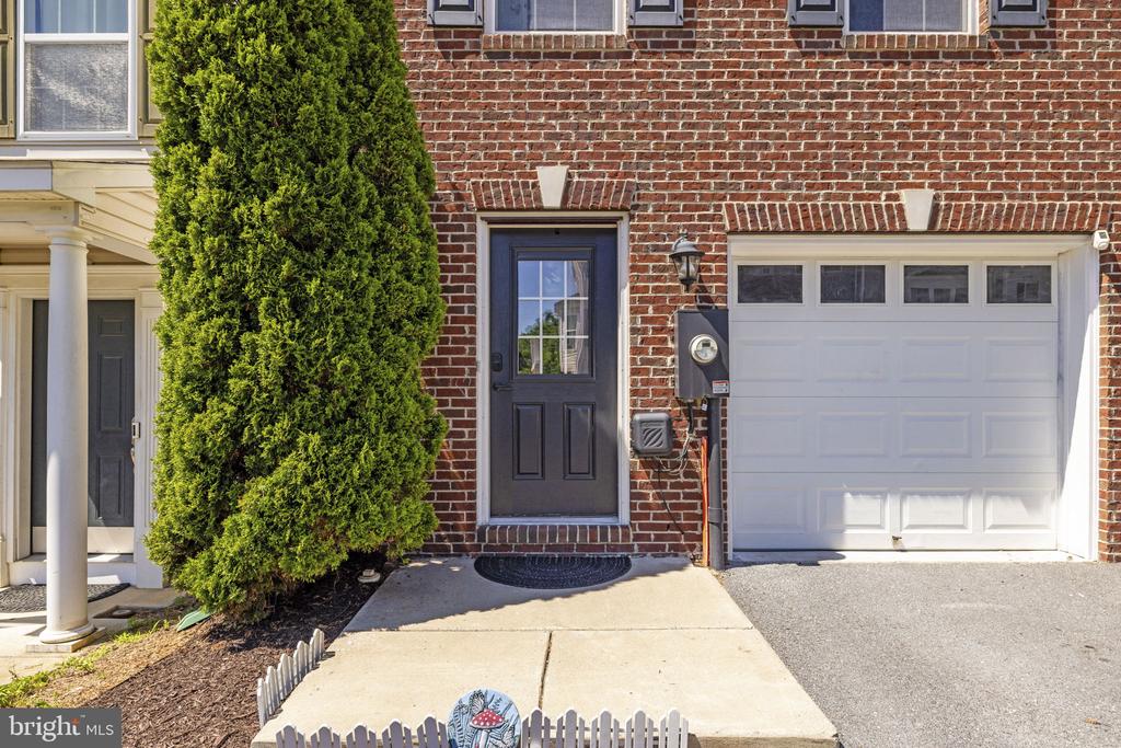 124 WORSHAM TERRACE