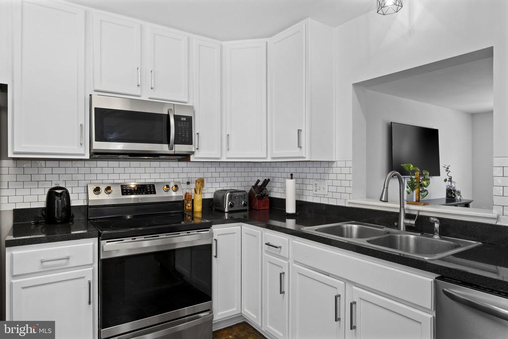 124 WORSHAM TERRACE
