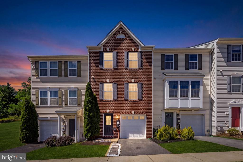 124 WORSHAM TERRACE