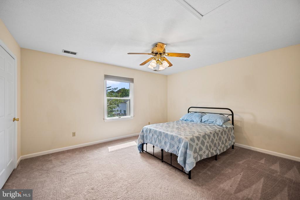 102 PRIMROSE