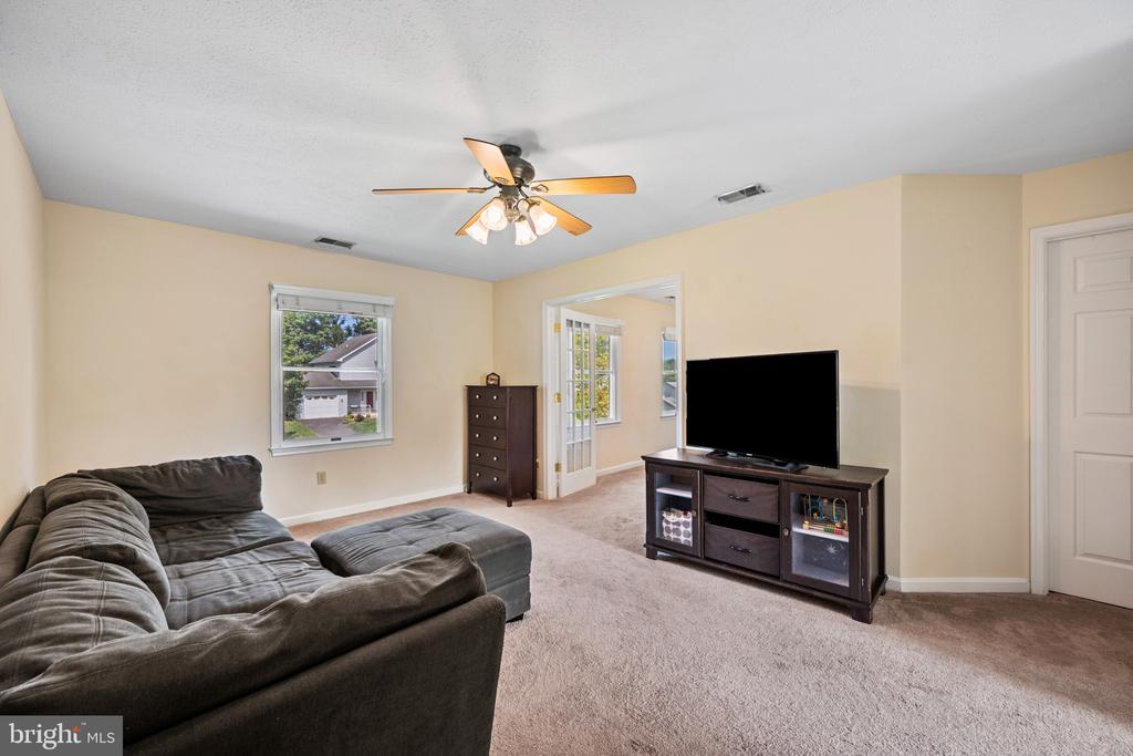102 PRIMROSE