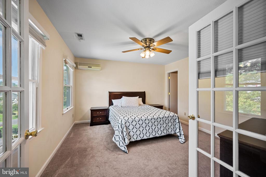 102 PRIMROSE