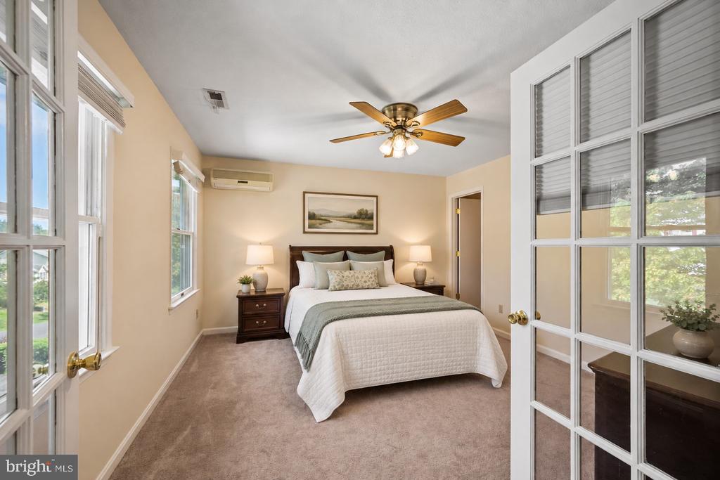 102 PRIMROSE