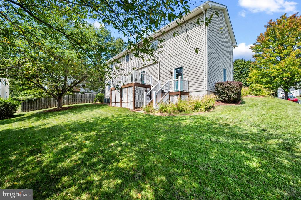 102 PRIMROSE