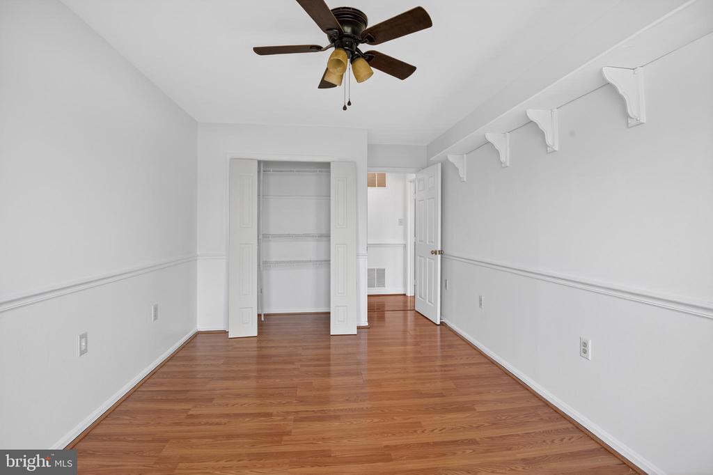 102 TIMBERLAKE TERRACE Unit: 11