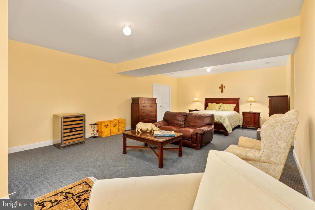 510 HARRY HIETT LANE