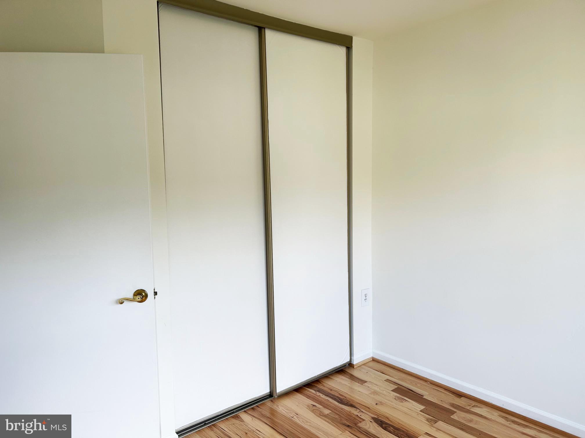 5701 EVERGREEN KNOLL COURT