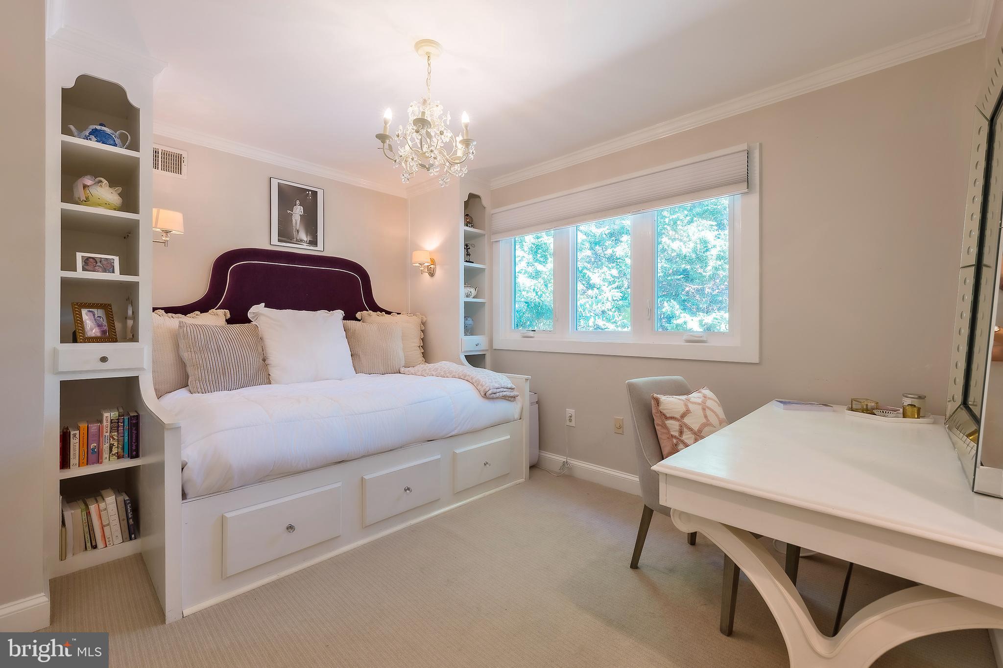 3803 BELLE RIVE TERRACE